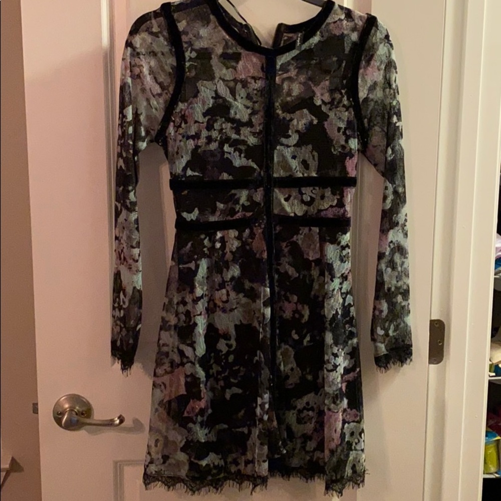 Long sleeve dress